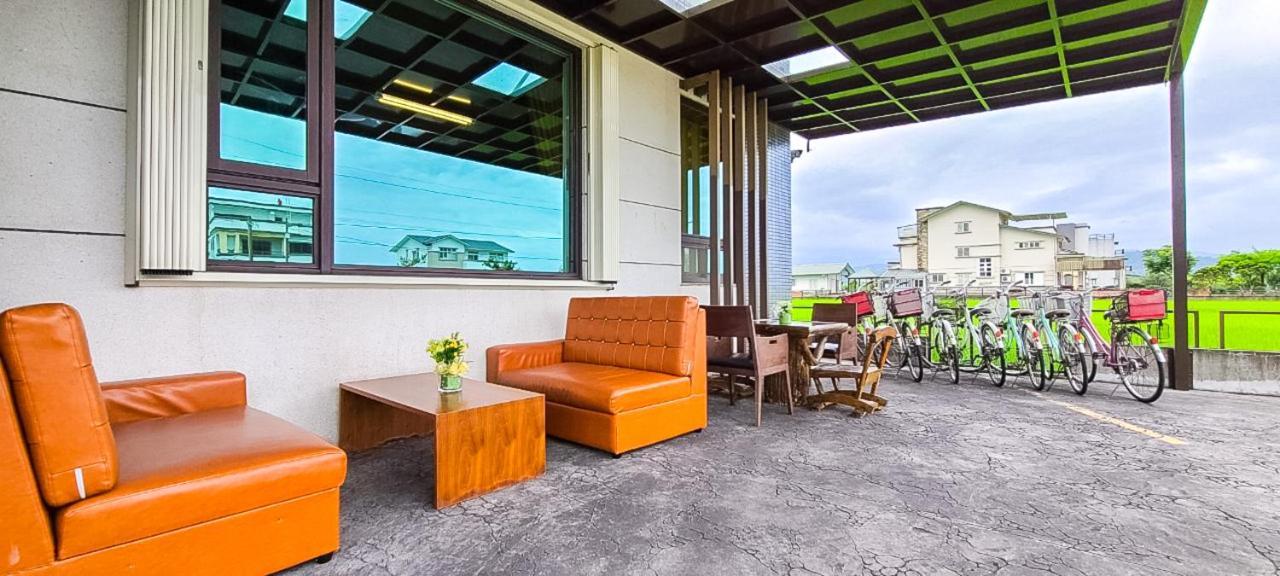 宜人生活溜滑梯親子民宿 Easylife B&B دونغشان المظهر الخارجي الصورة