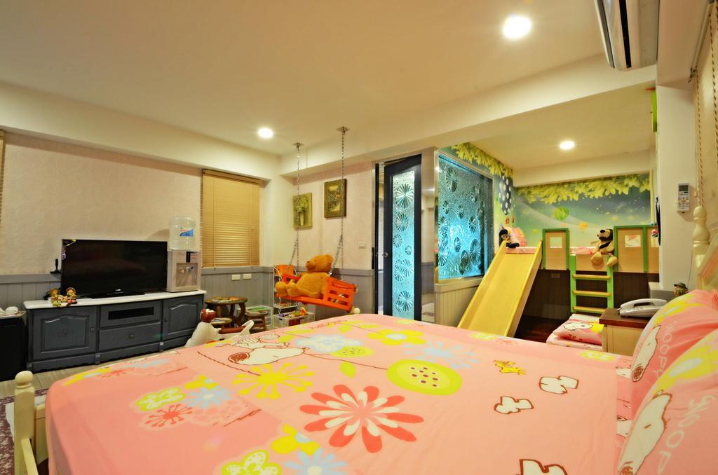 宜人生活溜滑梯親子民宿 Easylife B&B دونغشان المظهر الخارجي الصورة